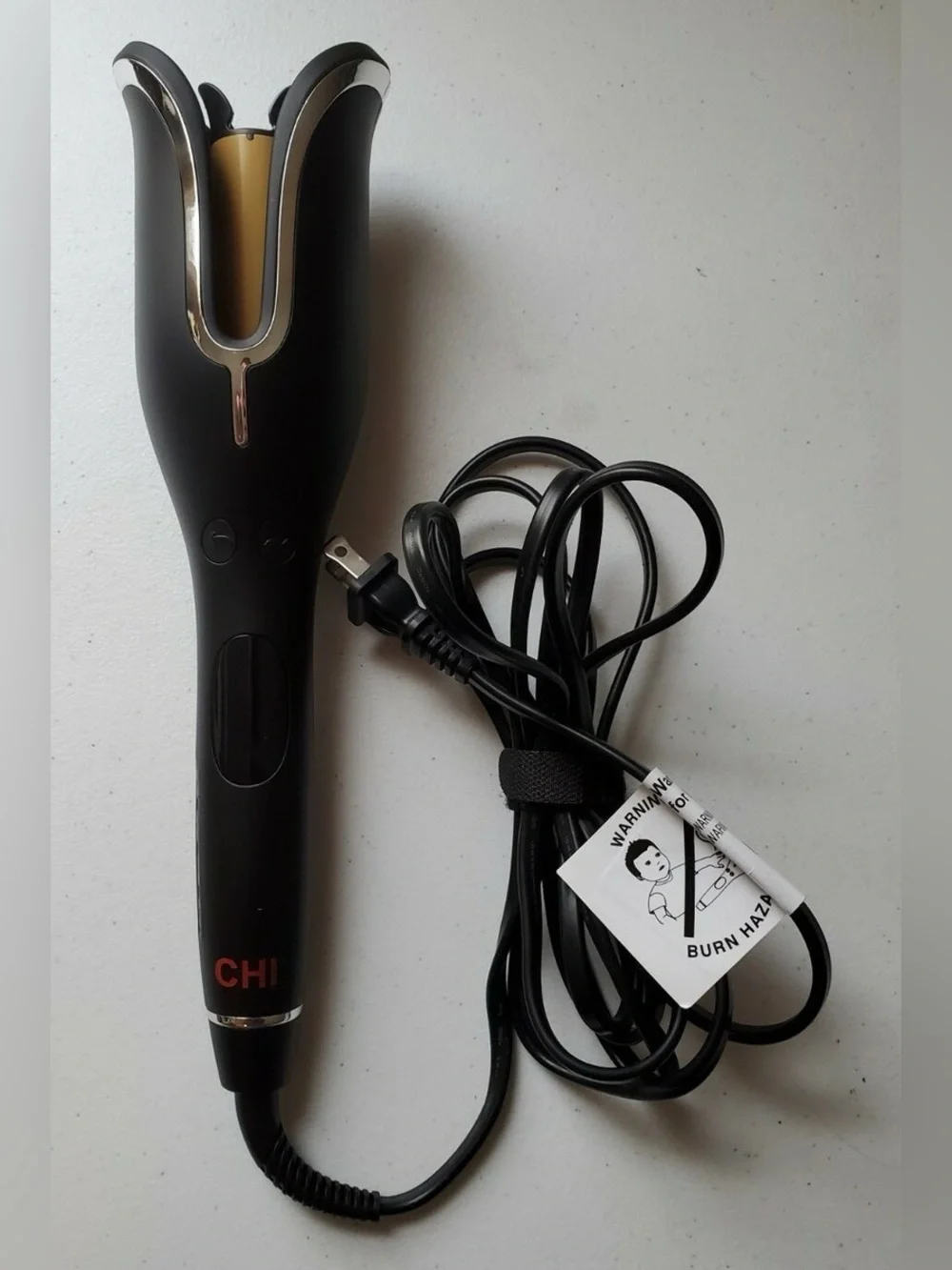 CHI Spin n Curl ceramic rotating hair curler in matte black. Black - Picture 2 of 2